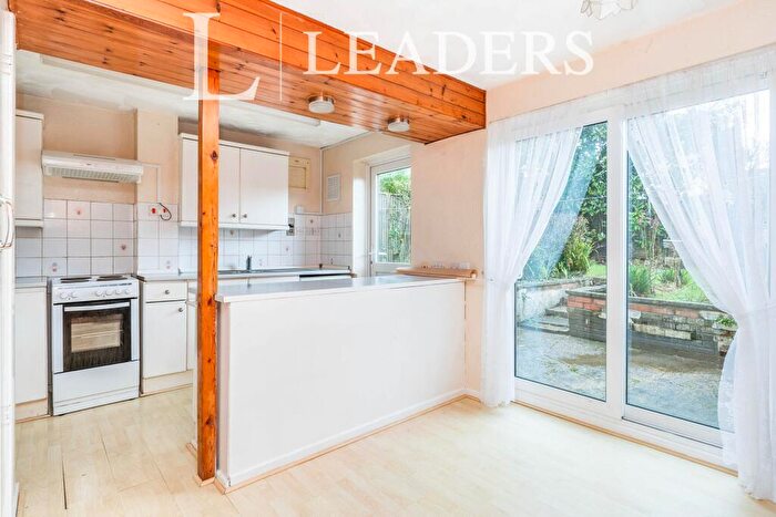 3 Bedroom Semi-Detached House To Rent In Turnstone Gardens, Lordswood, Southampton, SO16