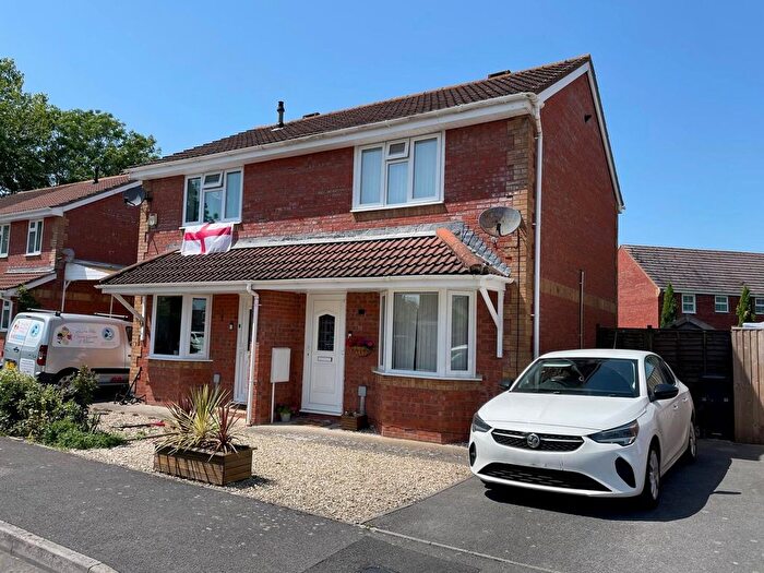 2 Bedroom Semi Detached House For Sale In Hooper Close, Burnham-On-Sea, TA8