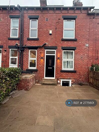 3 Bedroom Terraced House To Rent In Highbury Terrace, Leeds, LS6
