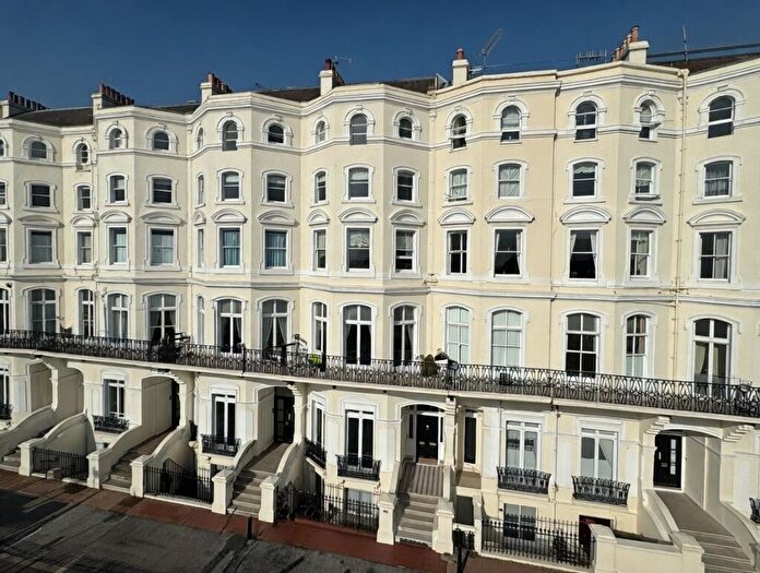 1 Bedroom Flat For Sale In Marine Parade, Brighton, BN2