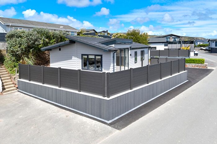 3 Bedroom Park Home For Sale In Abersoch, Pwllheli, LL53
