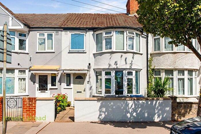 3 Bedroom Terraced House For Sale In Zermatt Road, Thornton Heath, CR7