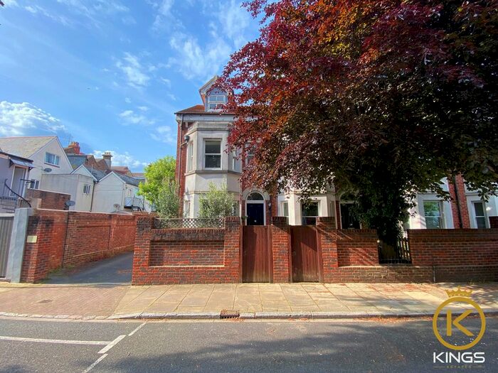 3 Bedroom End Of Terrace House To Rent In Havelock Road, Southsea, PO5