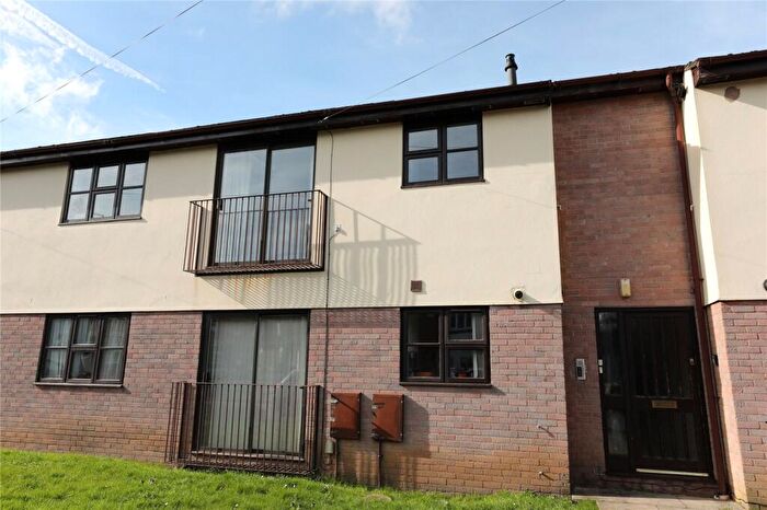 1 Bedroom Apartment For Sale In Millbrook Gardens, Cheltenham, Gloucestershire, GL50