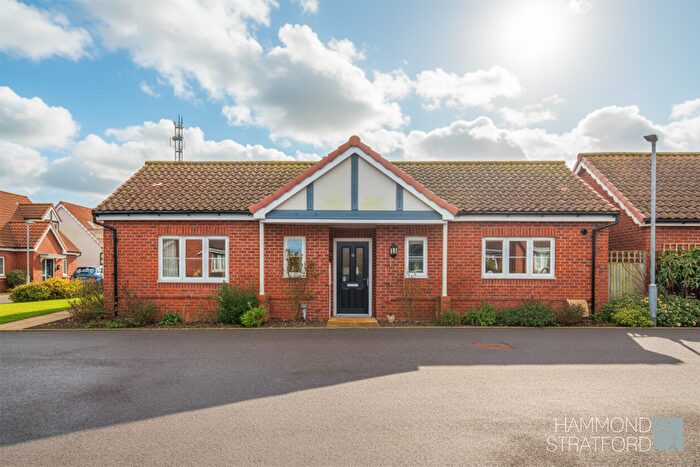 2 Bedroom Retirement Property For Sale In Sutton Drive, Wymondham, NR18