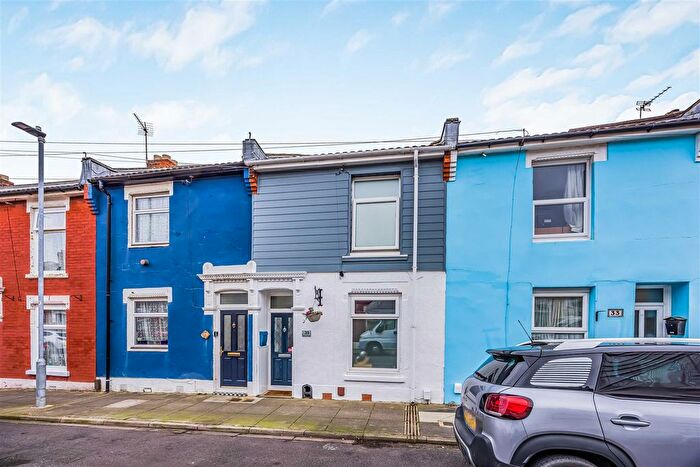 3 Bedroom Terraced House For Sale In Bertie Road, Southsea, PO4