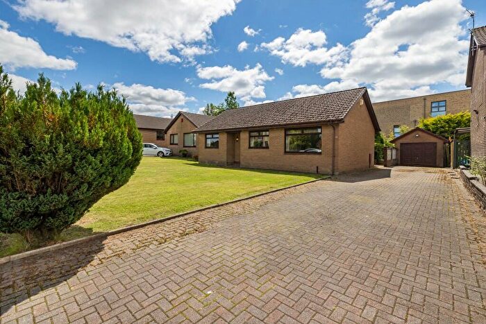 3 Bedroom Detached Bungalow For Sale In Duncarnock Crescent, Neilston, Glasgow, G78
