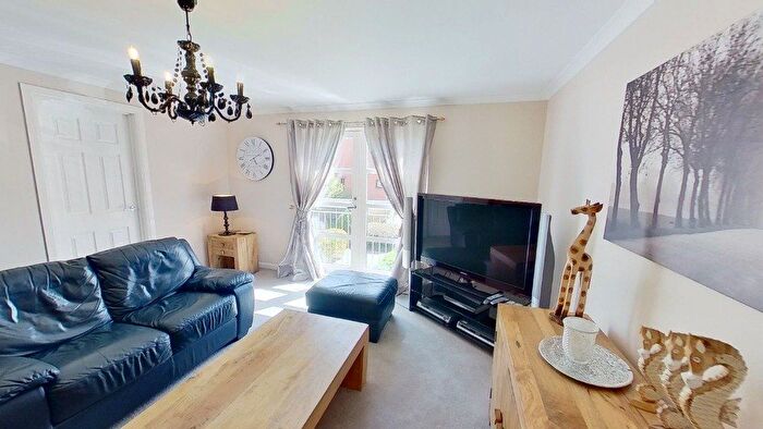 2 Bedroom Flat To Rent In Dee Street, Aberdeen, AB11