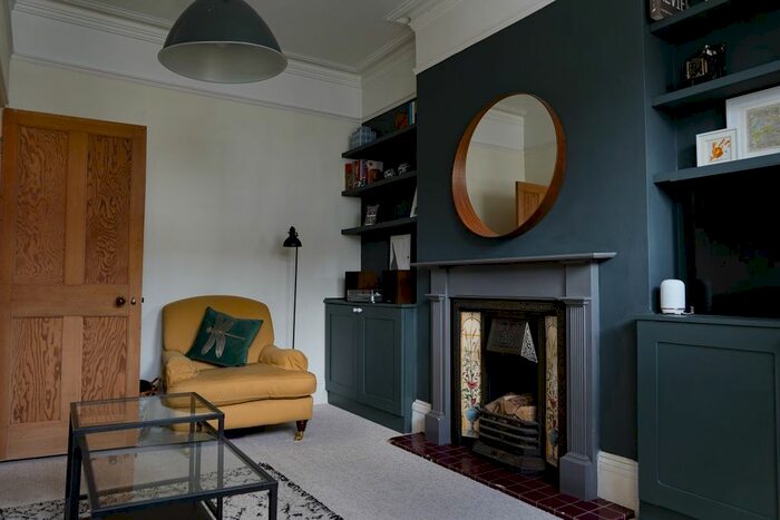 2 Bedroom Flat To Rent In Greenford Avenue, London, W7