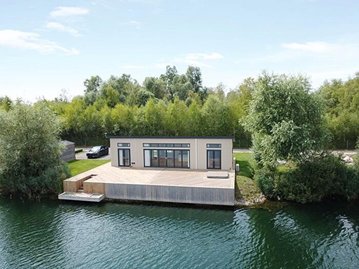 2 Bedroom Lodge For Sale In Lodge Langtoft Lakes, Langtoft, PE6