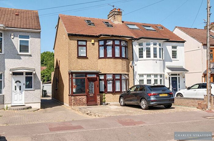5 Bedroom Semi-Detached House For Sale In Lilac Gardens, Rush Green, RM7