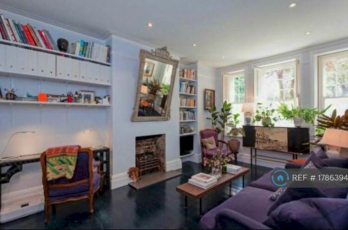 2 Bedroom Flat To Rent In Cormont Road, London, SE5