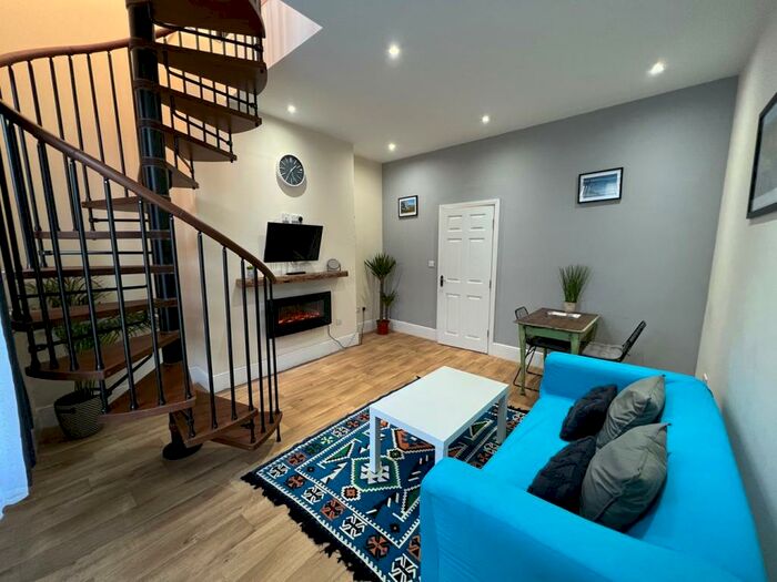 1 Bedroom Apartment To Rent In Westgate, Shipley, BD18