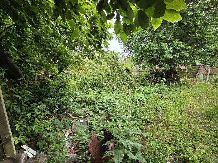 1 Bedroom Land For Sale In Park View Avenue, Burley, Leeds, LS4