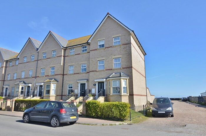 4 Bedroom End Of Terrace House For Sale In Manor Terrace, Felixstowe, IP11