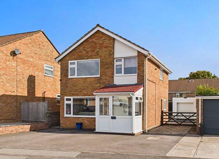 3 Bedroom Detached House For Sale In Waterside Way, Westfield, Radstock, BA3