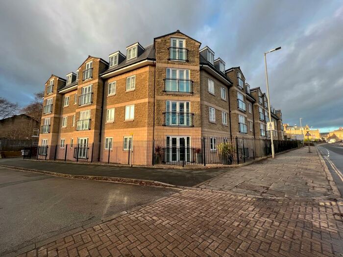2 Bedroom Apartment To Rent In The Hub, Caygill Terrace, Halifax, HX1