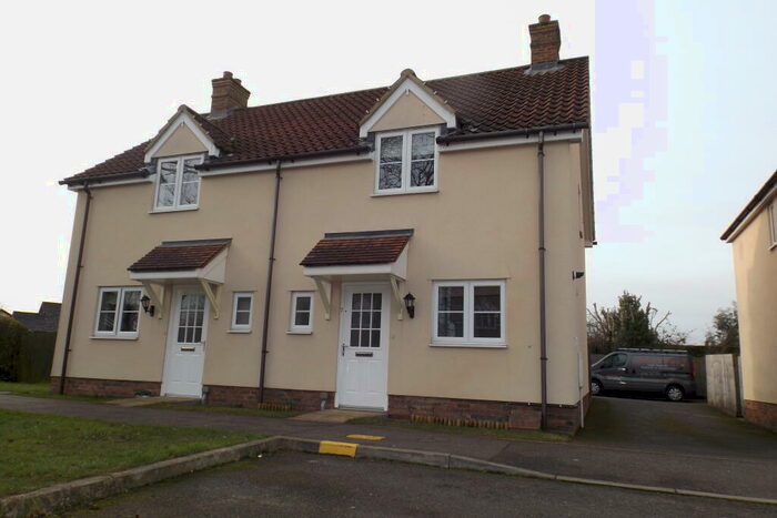 2 Bedroom Property To Rent In Great Melton Close, Hethersett, NR9