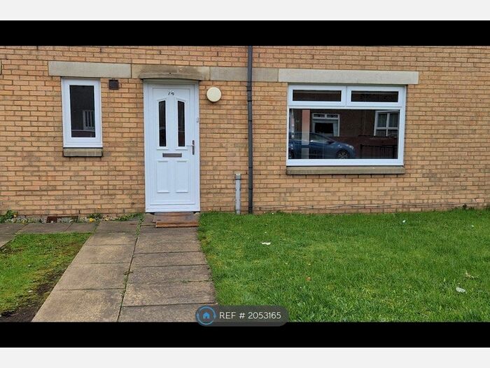 2 Bedroom Flat To Rent In Cuthelton Street, Glasgow, G31