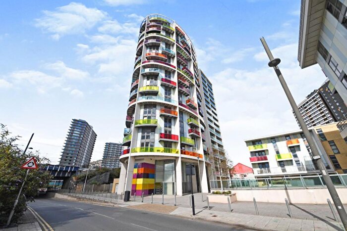1 Bedroom Flat To Rent In Icona Point, Warton Road, Stratford, Bow, London, E15