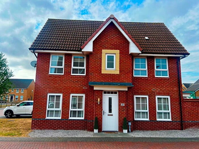 3 Bedroom Semi-Detached House To Rent In Whitmoore Drive, Auckley, DN9
