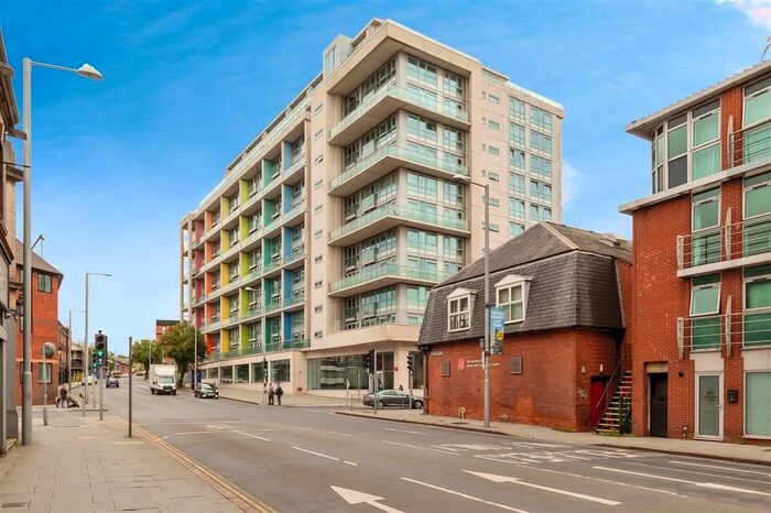 3 Bedroom Flat To Rent In Huntingdon Street, Nottingham, NG1