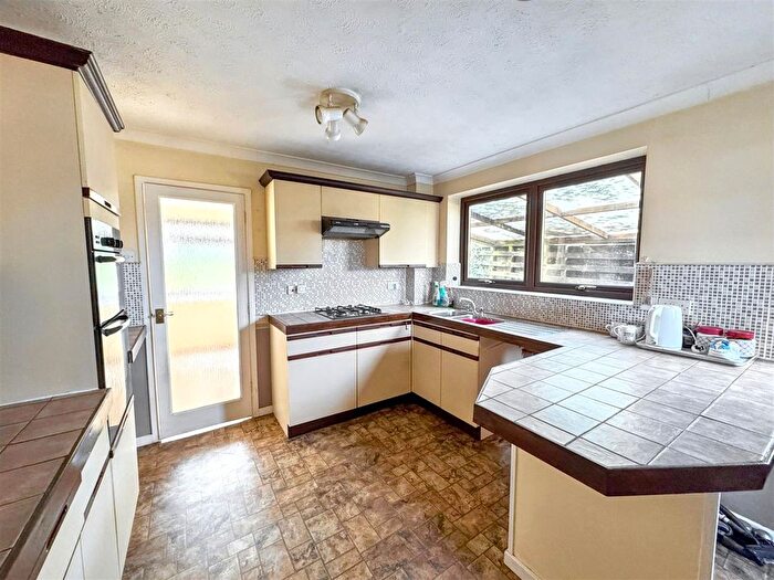 4 Bedroom Detached House For Sale In Stonehill Drive, Bromyard, HR7