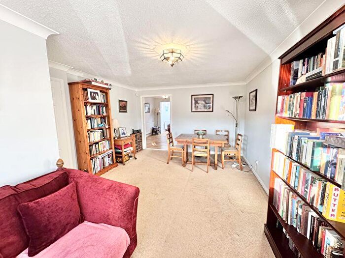 5 Bedroom Detached House For Sale In Blithfield Avenue, Loughborough, LE11