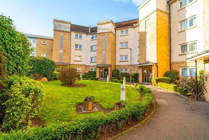 2 Bedroom Flat To Rent In Gorgie Road, Chesser, Edinburgh, EH11