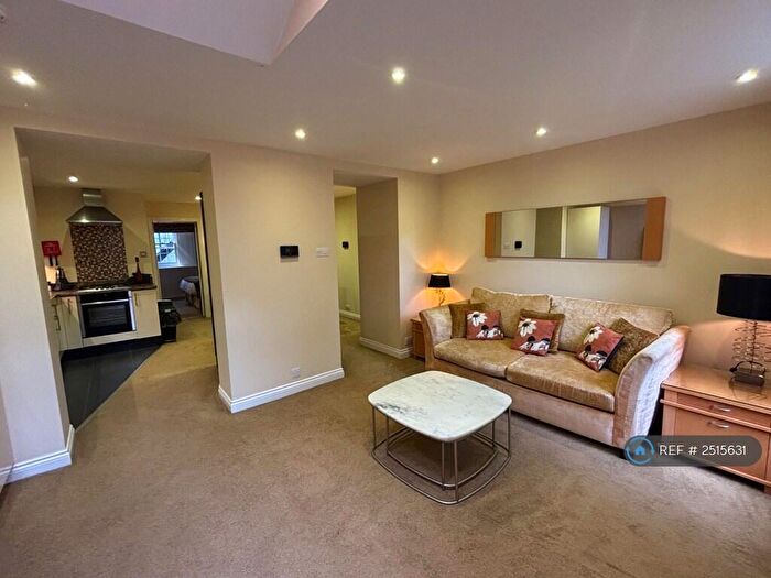 1 Bedroom Flat To Rent In Richmond Road, EX4