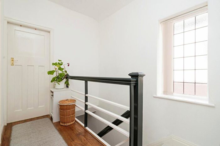 3 Bedroom Semi-Detached House For Sale In Willowbank Avenue, Bolton, Lancashire, BL2