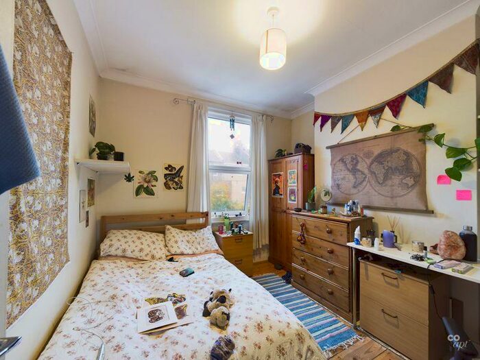 7 Bedroom Detached House To Rent In Totland Road, Brighton, BN2