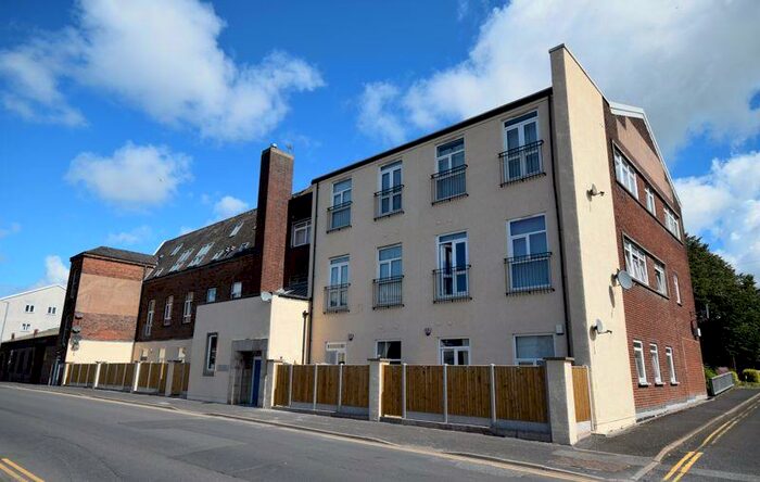 2 Bedroom Flat To Rent In Willowbank, Carlisle, CA2