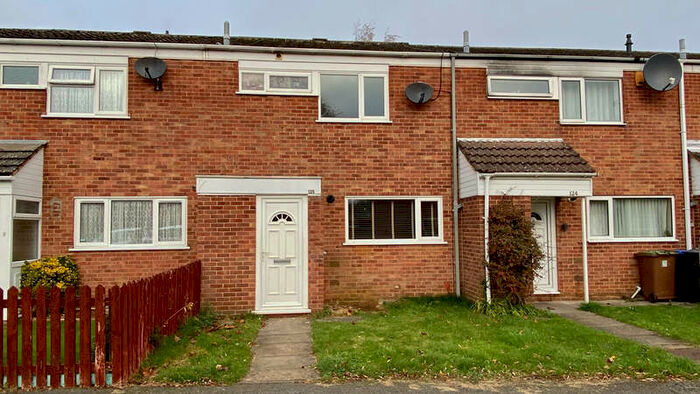 3 Bedroom Terraced House To Rent In The Stour, Daventry, Northants, NN11 4pt.