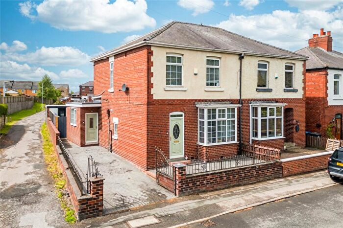 3 Bedroom Semi-Detached House For Sale In Church Street, Brierley, Barnsley, S72