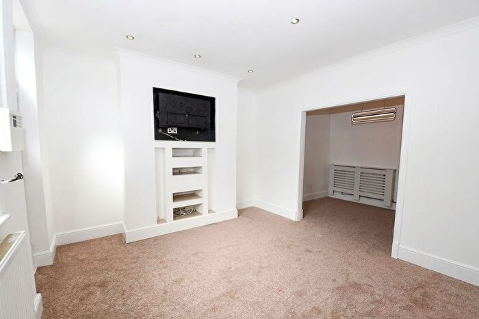 2 Bedroom End Terrace House For Sale In Spring Gardens, Salford, M6