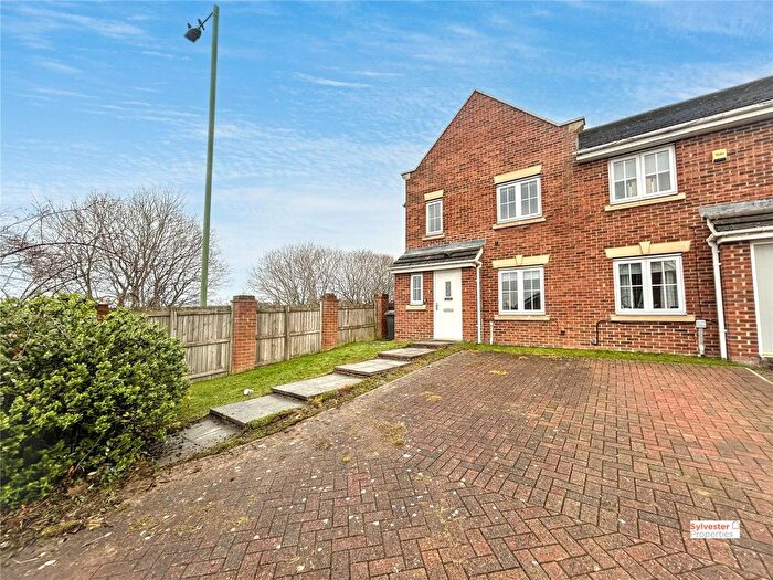 3 Bedroom End Terrace House For Sale In Fenwick Way, Consett, DH8