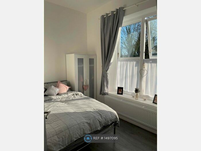 1 Bedroom Flat To Rent In Main Street, Sheffield, S12
