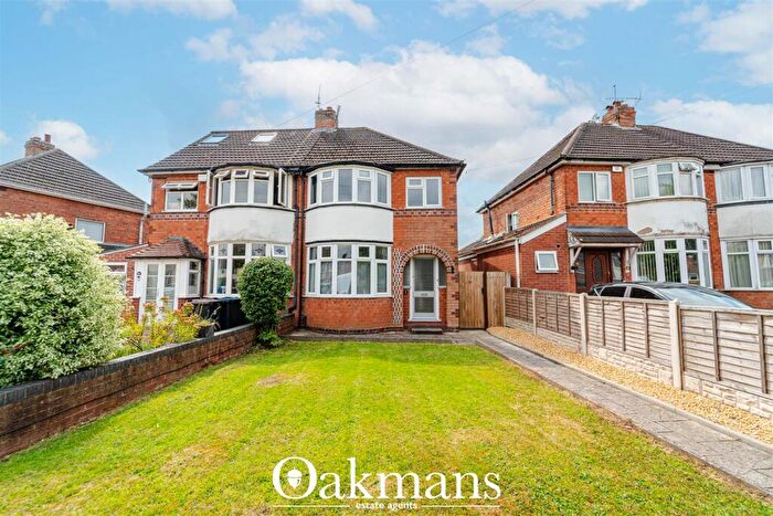 3 Bedroom Semi Detached House To Rent In Kingshurst Road, Birmingham, West Midlands, B31