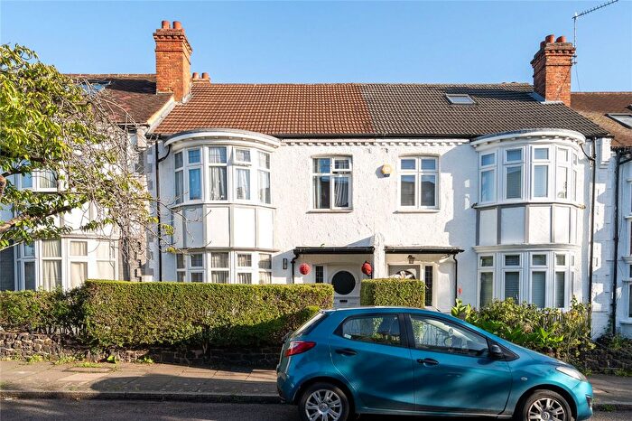 3 Bedroom Terraced House For Sale In Athlone Road, London, SW2