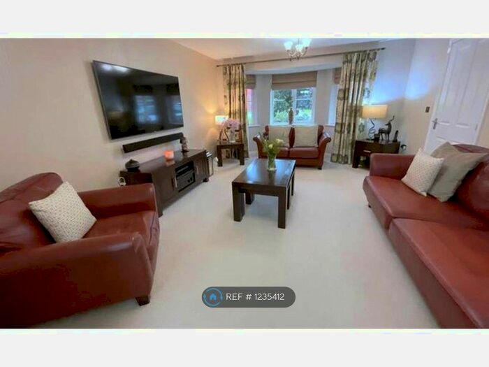 7 Bedroom Detached House To Rent In Gadwall Croft, Newcastle-Under-Lyme ST5