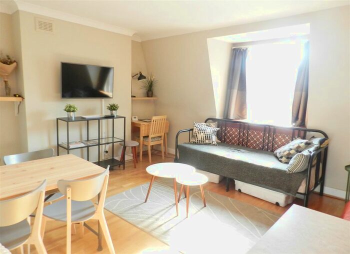 1 Bedroom Flat To Rent In Meath Street, London, SW11