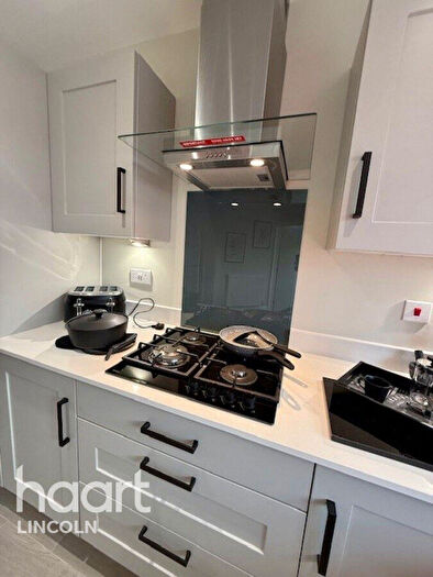 4 Bedroom Detached House For Sale In Tattershall Road, Woodhall Spa, LN10