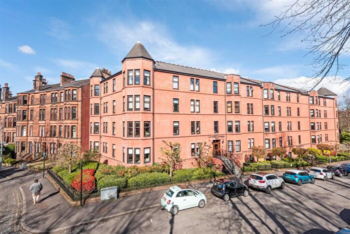 2 Bedroom Flat For Sale In / Kingsborough Gate, Dowanhill, G12