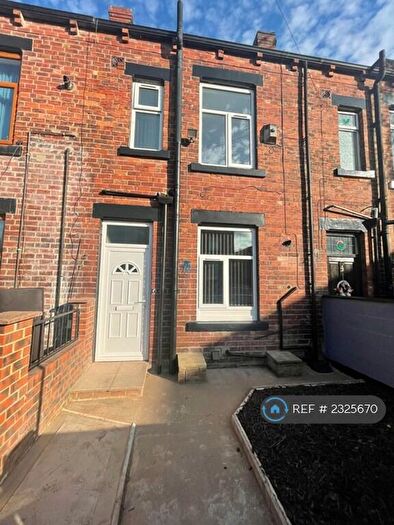 4 Bedroom Terraced House To Rent In Blackpool Grove, Leeds, LS12