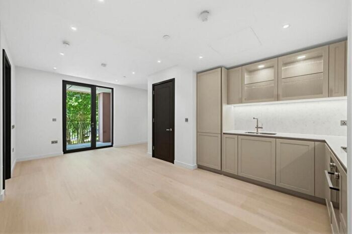 1 Bedroom Flat To Rent In Alcindor Mansions, West End Gate, W2