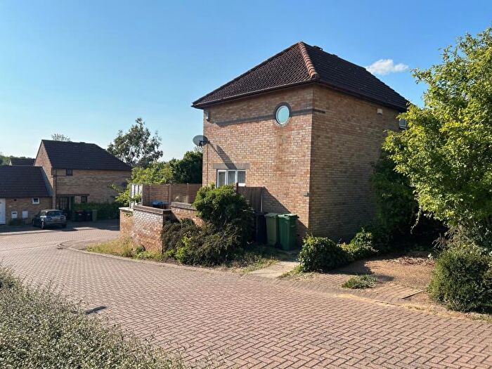 2 Bedroom Semi-Detached House To Rent In Gramwell, Shenley Church End, MK5