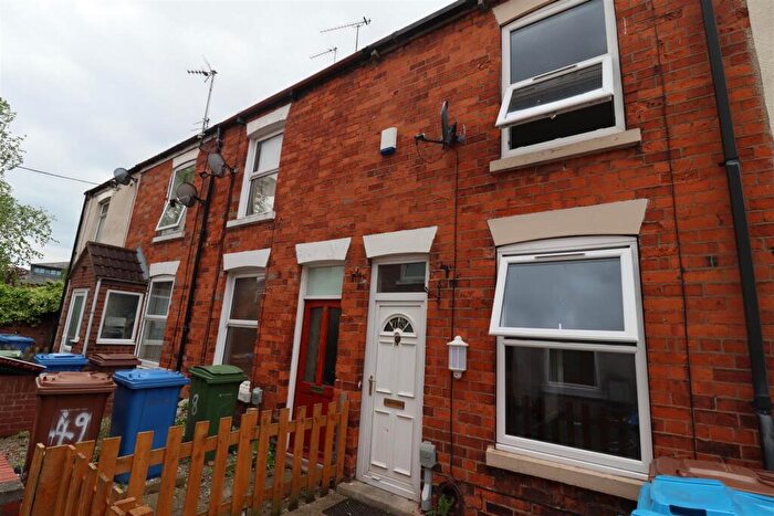 2 Bedroom Terraced House To Rent In Hearfield Terrace, Hessle, HU13