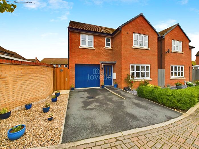 4 Bedroom Detached House For Sale In Ivy Bank, Witham St Hughs, LN6