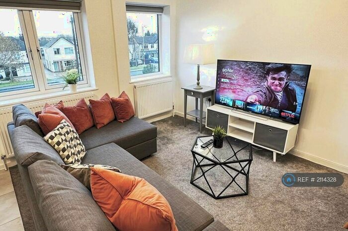 2 Bedroom Flat To Rent In Bicester Road, Kidlington, OX5